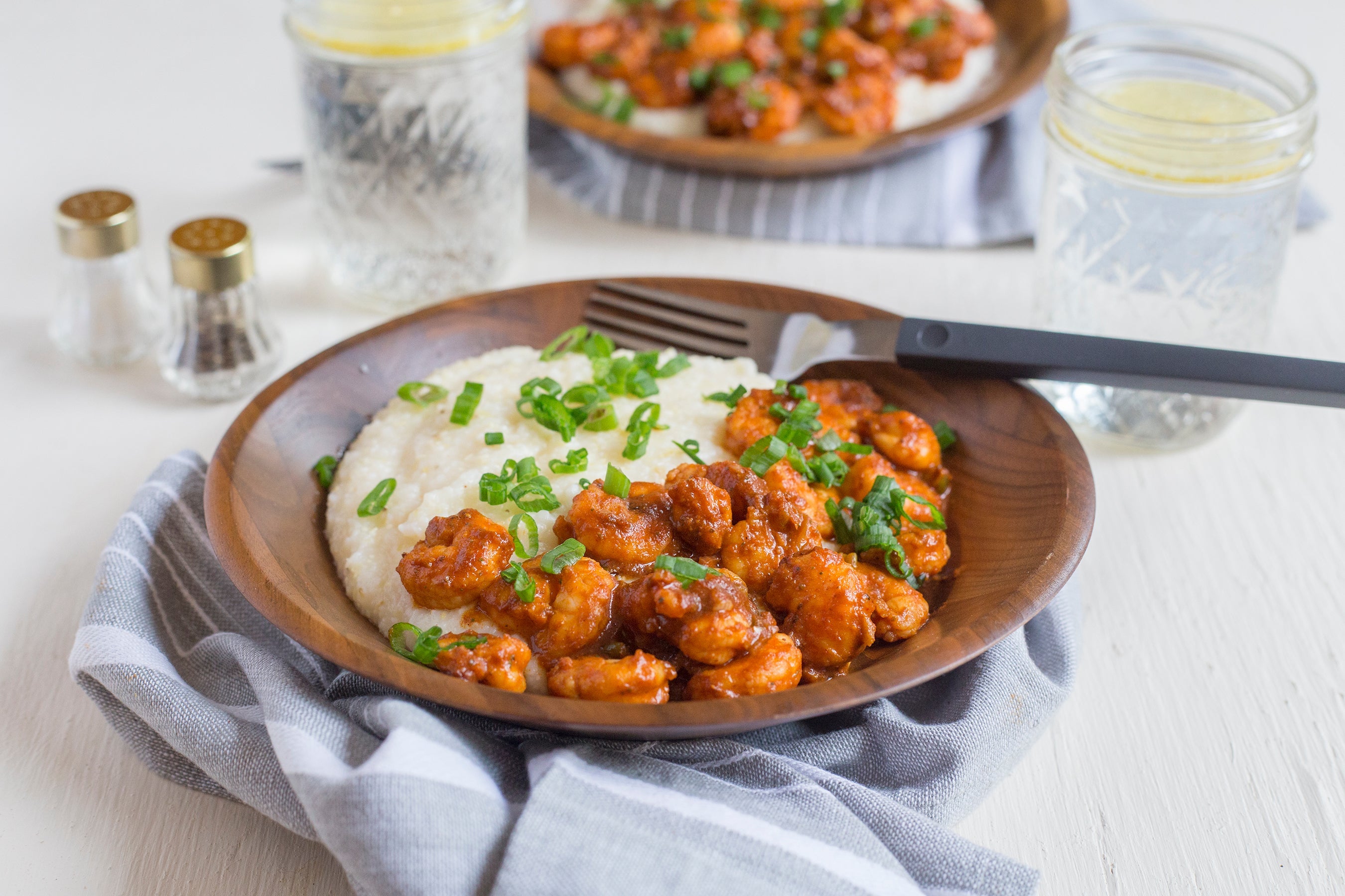Shrimp & Grits with Wild-Caught Georgia Shrimp & White Cheddar